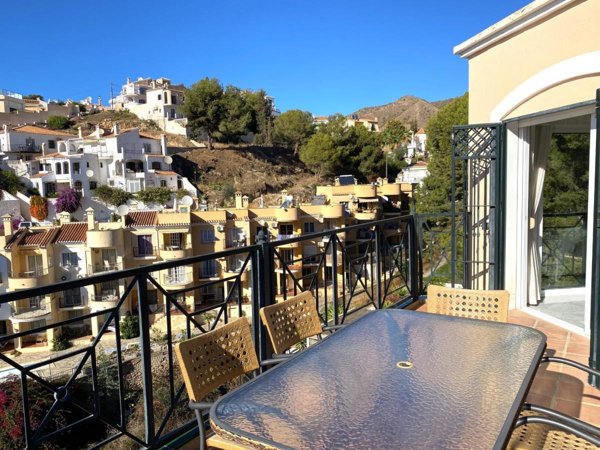 Villa Lucena Private Pool Casasol 네르하 외부 사진