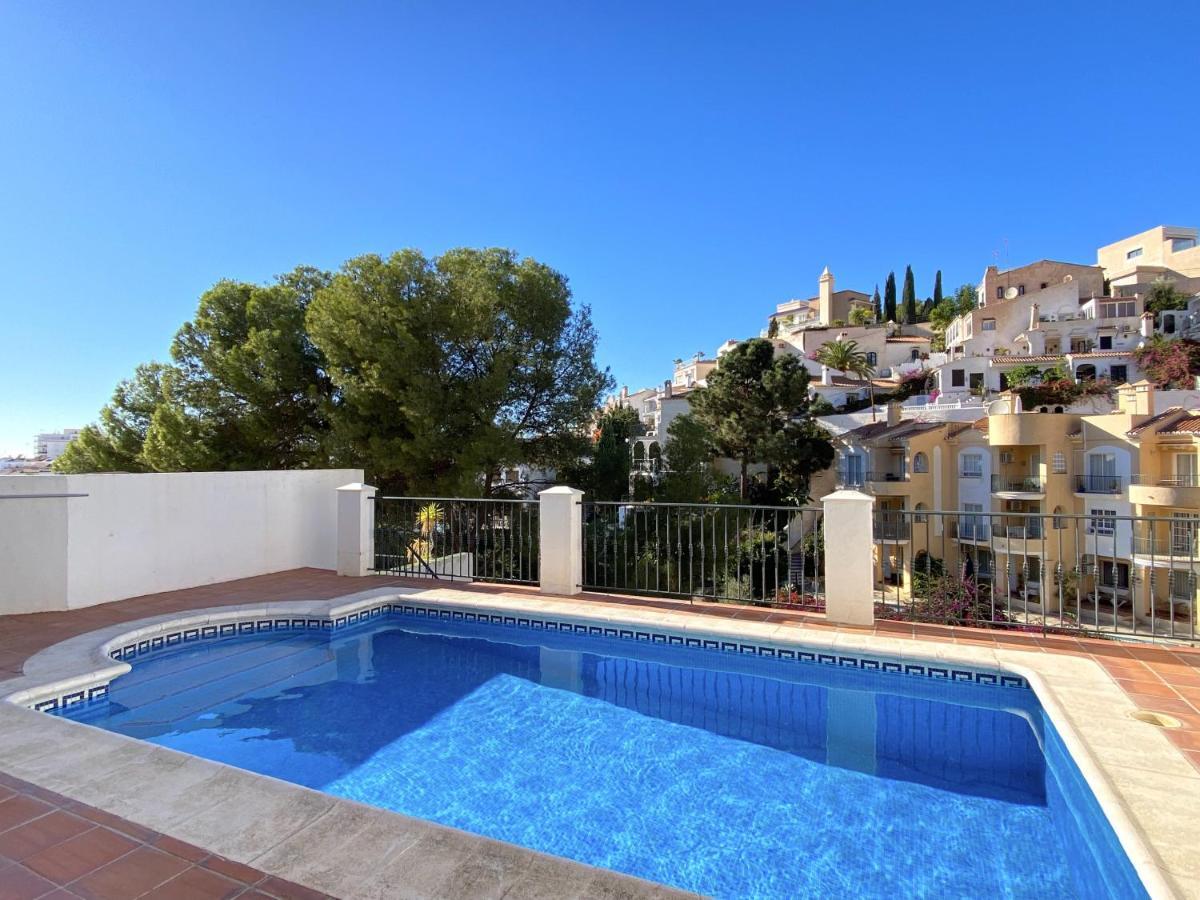 Villa Lucena Private Pool Casasol 네르하 외부 사진